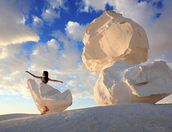 White Desert & Black Desert Egypt: The Ultimate Travel Guide (2026)