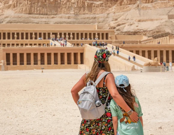 5 Days Western Desert Safari from Cairo to Luxor | White Desert, Dakhla & Kharga Oases