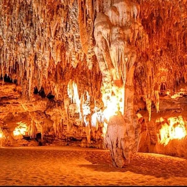 4 Day White Desert and Djara Cave Safari from Cairo
